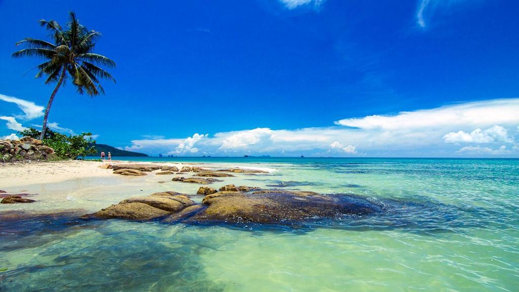 Appartement avec 1 chambre Klong Muang Beach Extérieur photo